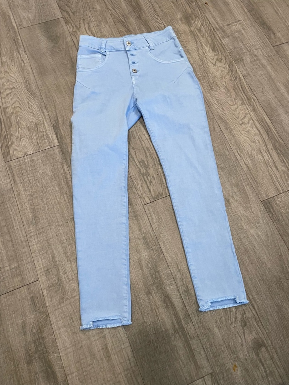 Flog Baby Blue Super Stretch Skinny Button fly Jeans w cutout hem Size 24